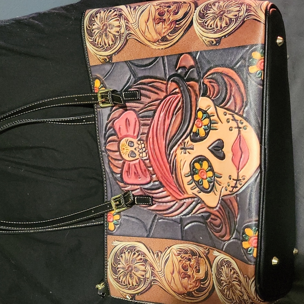 skull purse